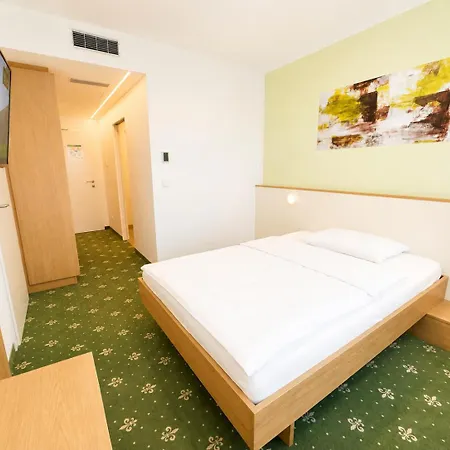 B3 Gmbh Hotel Mauthausen
