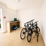 B3 Gmbh 3*