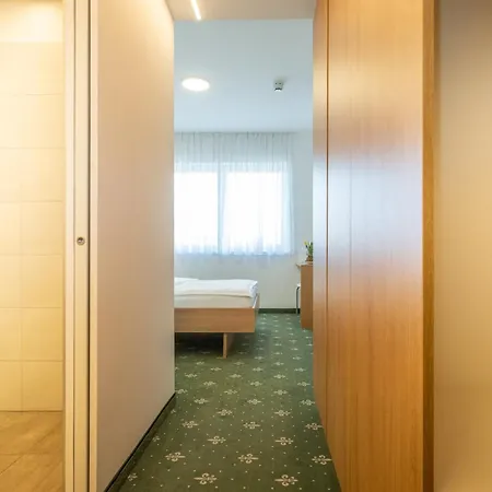 B3 Gmbh Hotel